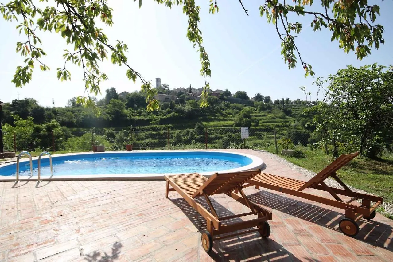 Holiday Home In Oprtalj/Istrien 37043